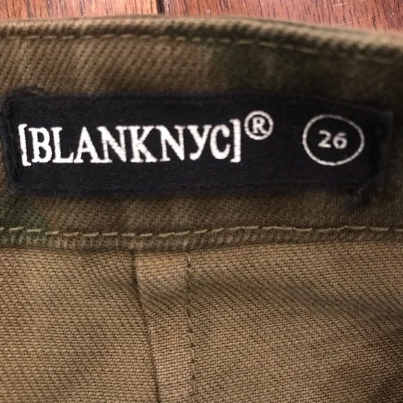 BLANCNYC camo frayed skirt - Picture 7 of 11